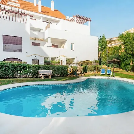 El Maestranza Apartment *